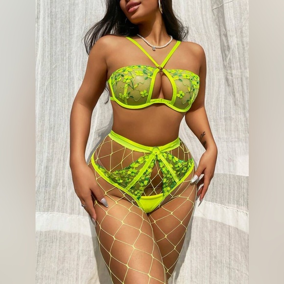 💛 Lemon-Lime Strappy Floral Mesh Bra & Panty set 💛 XL ✨ NEW, never worn! ✨ - Picture 6 of 12